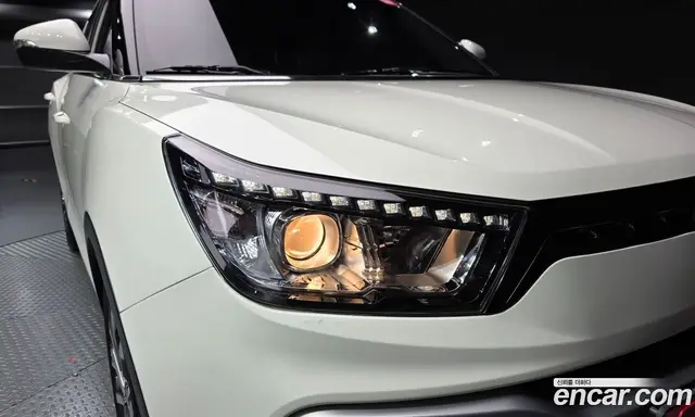 SsangYong TIBOLI 2017 1.6 автомат (гидро), миниатюра 8
