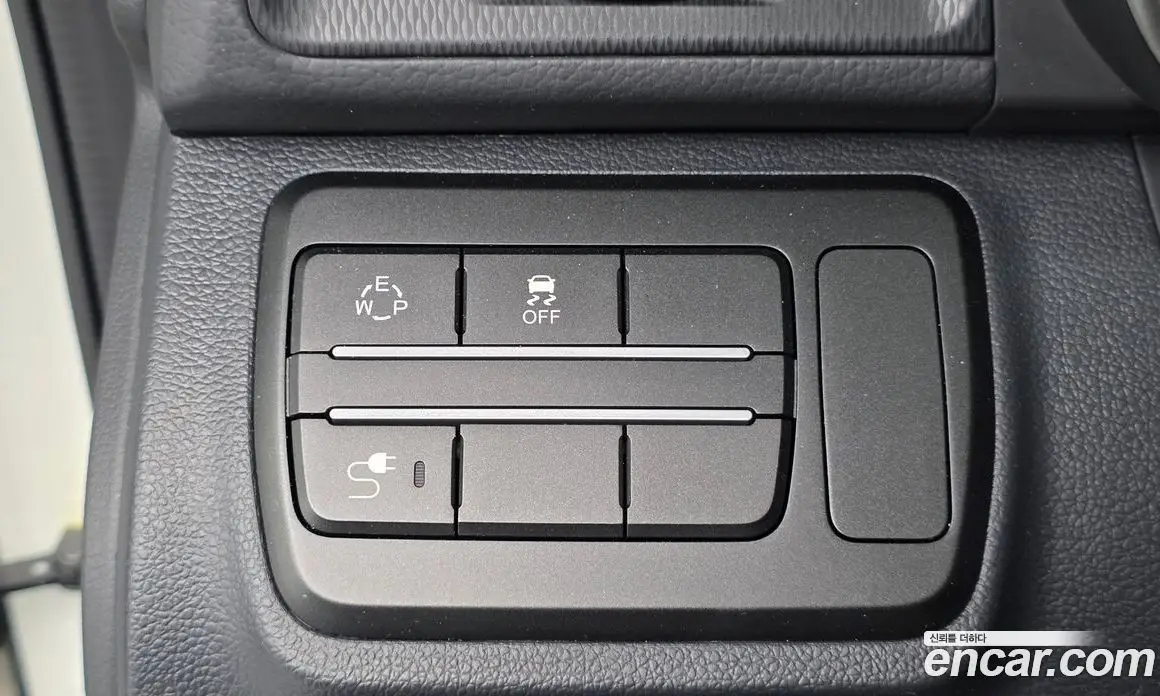 SsangYong TIBOLI 2017 1.6 автомат (гидро), фото 19