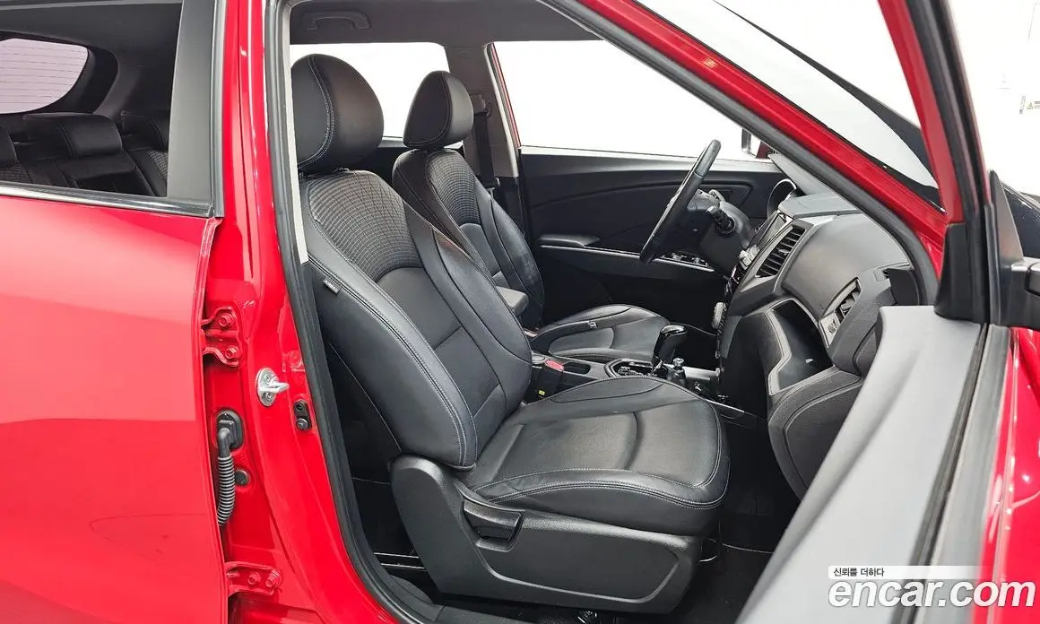 SsangYong TIBOLI 2018 1.6 автомат (гидро), фото 16 SsangYong TIBOLI 2018 1.6 автомат (гидро), фото 16