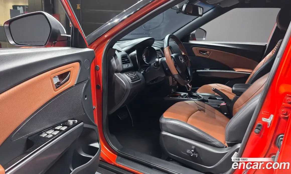 SsangYong TIBOLI 2018 1.6 автомат (гидро), фото 13