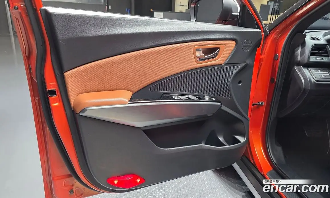 SsangYong TIBOLI 2018 1.6 автомат (гидро), фото 14