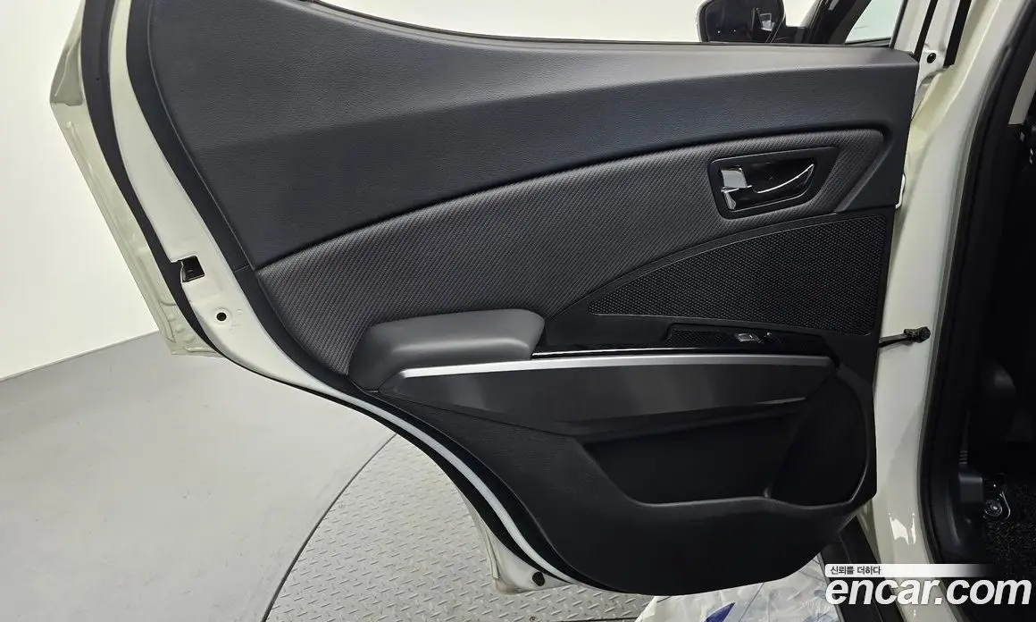 SsangYong TIBOLI 2019 1.5 автомат (гидро), фото 15