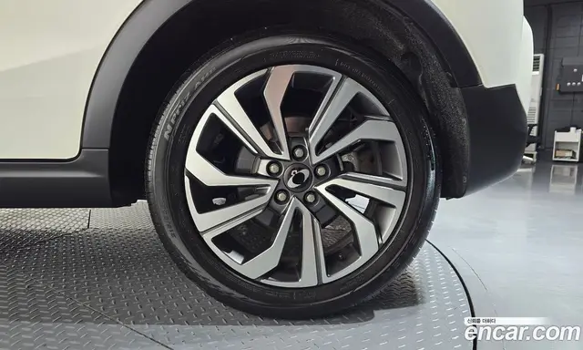 SsangYong TIBOLI 2019 1.5 автомат (гидро), миниатюра 7