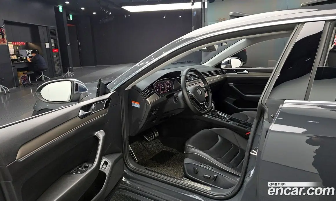 Volkswagen Arteon 2020 2.0 автомат (гидро), фото 13 Volkswagen Arteon 2020 2.0 автомат (гидро), фото 13