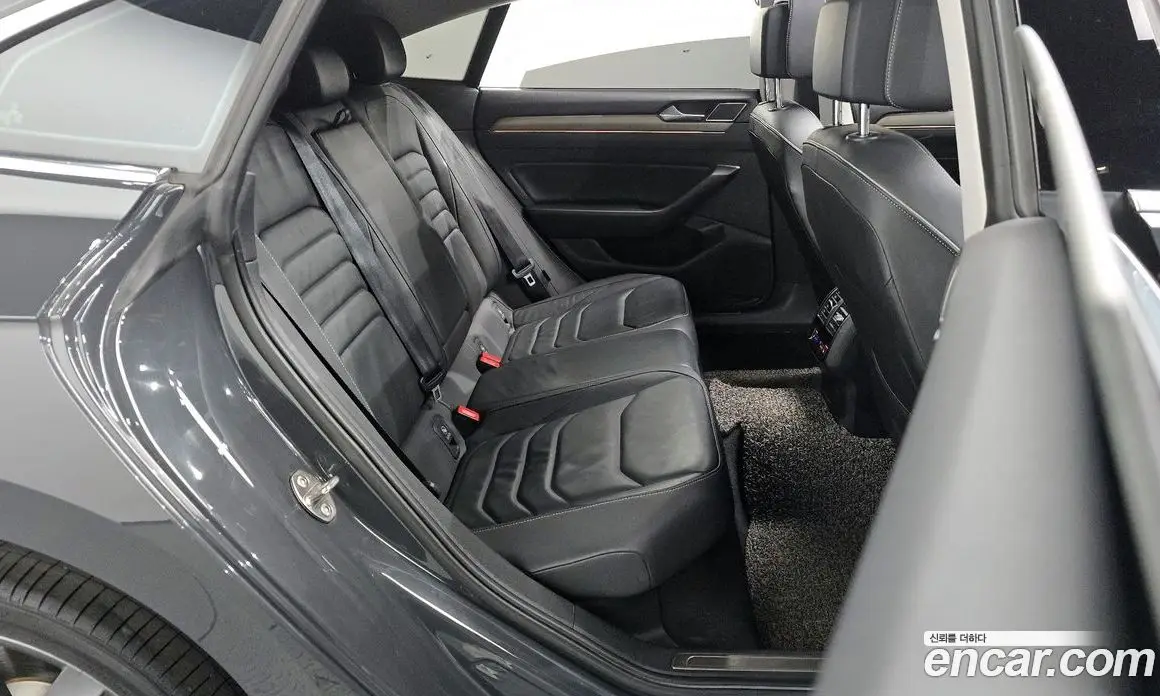 Volkswagen Arteon 2020 2.0 автомат (гидро), фото 17 Volkswagen Arteon 2020 2.0 автомат (гидро), фото 17