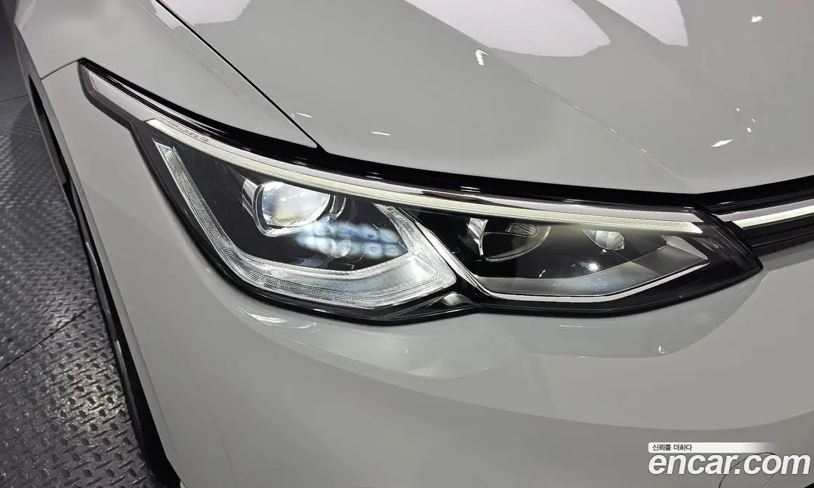 Volkswagen Golf 2022 2.0 автомат (гидро), фото 8 Volkswagen Golf 2022 2.0 автомат (гидро), фото 8
