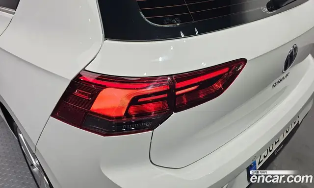 Volkswagen Golf 2022 2.0 автомат (гидро), миниатюра 9 Volkswagen Golf 2022 2.0 автомат (гидро), миниатюра 9
