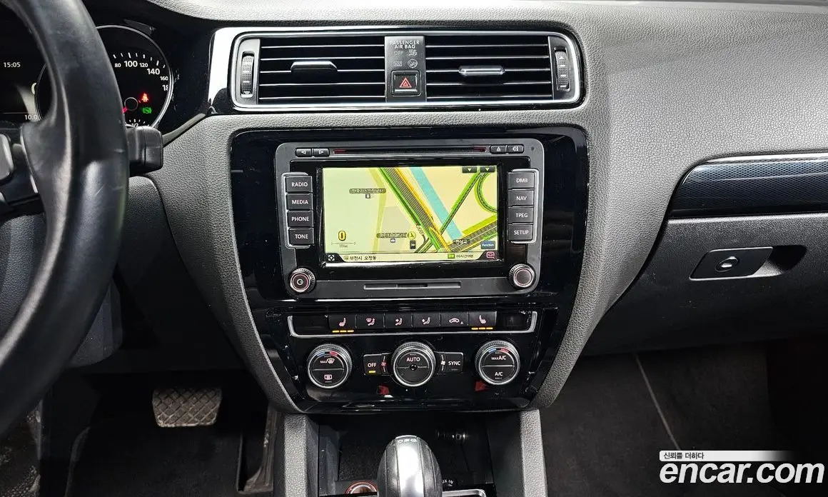 Volkswagen Jetta 2015 2.0 автомат (гидро), фото 14 Volkswagen Jetta 2015 2.0 автомат (гидро), фото 14