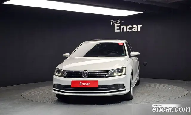 Volkswagen Jetta 2015 2.0 автомат (гидро), миниатюра 3 Volkswagen Jetta 2015 2.0 автомат (гидро), миниатюра 3