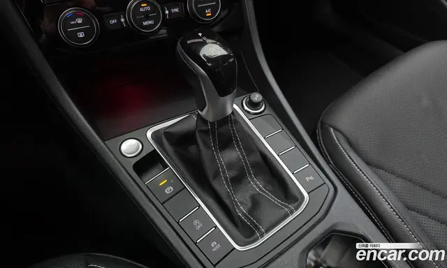 Volkswagen Jetta 2023 1.5 автомат (гидро), миниатюра 12
