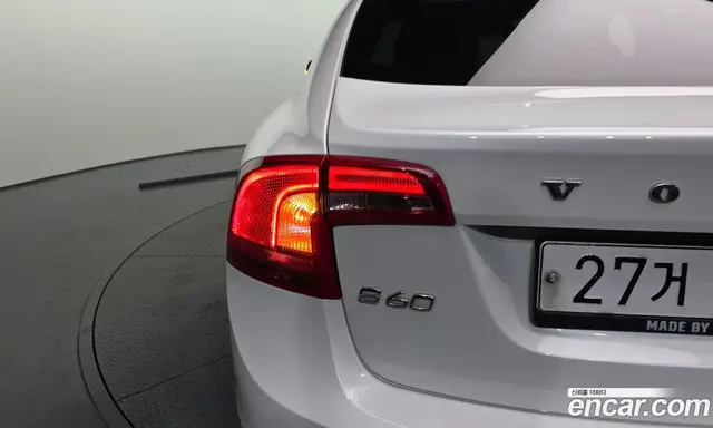 Volvo S60 2018 2.0 автомат (гидро), миниатюра 9