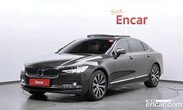 Volvo S90, 2023, 29 804 км