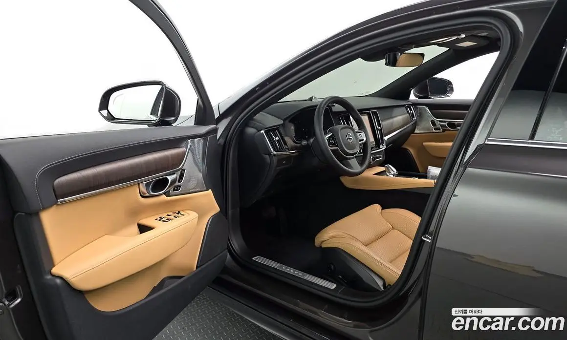 Volvo S90 2023 2.0 автомат (гидро), фото 13 Volvo S90 2023 2.0 автомат (гидро), фото 13