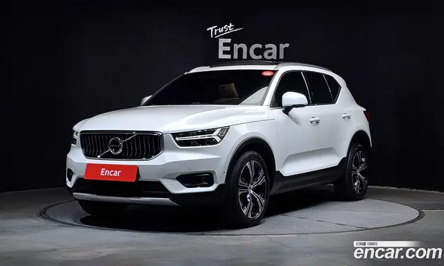 Volvo XC40, 2022, 39 064 км