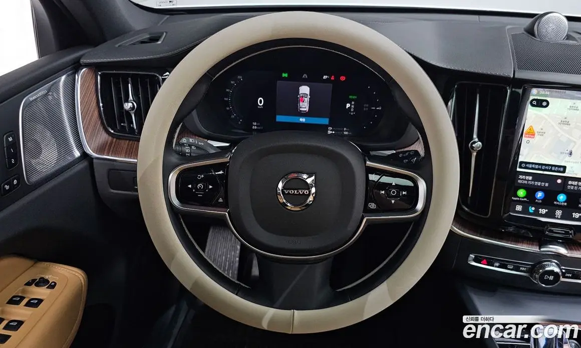 Volvo XC60 2024 2.0 автомат (гидро), фото 18 Volvo XC60 2024 2.0 автомат (гидро), фото 18