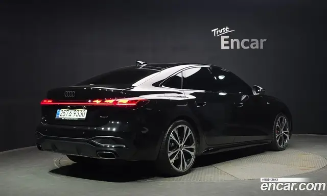 Audi A5, 2025, 13 570 км