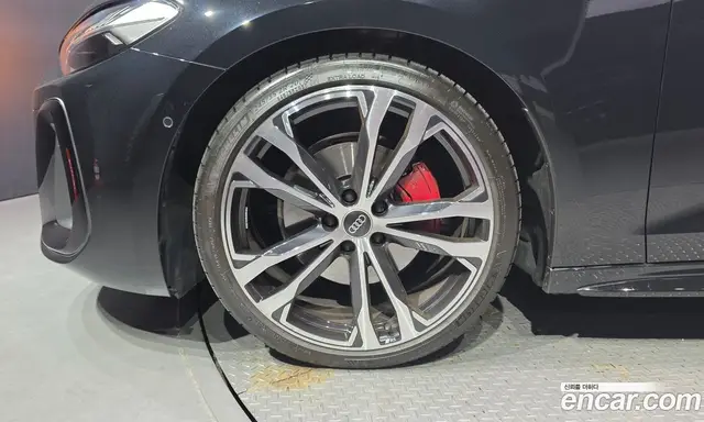 Audi A5 2025 2.0 автомат (гидро), миниатюра 4
