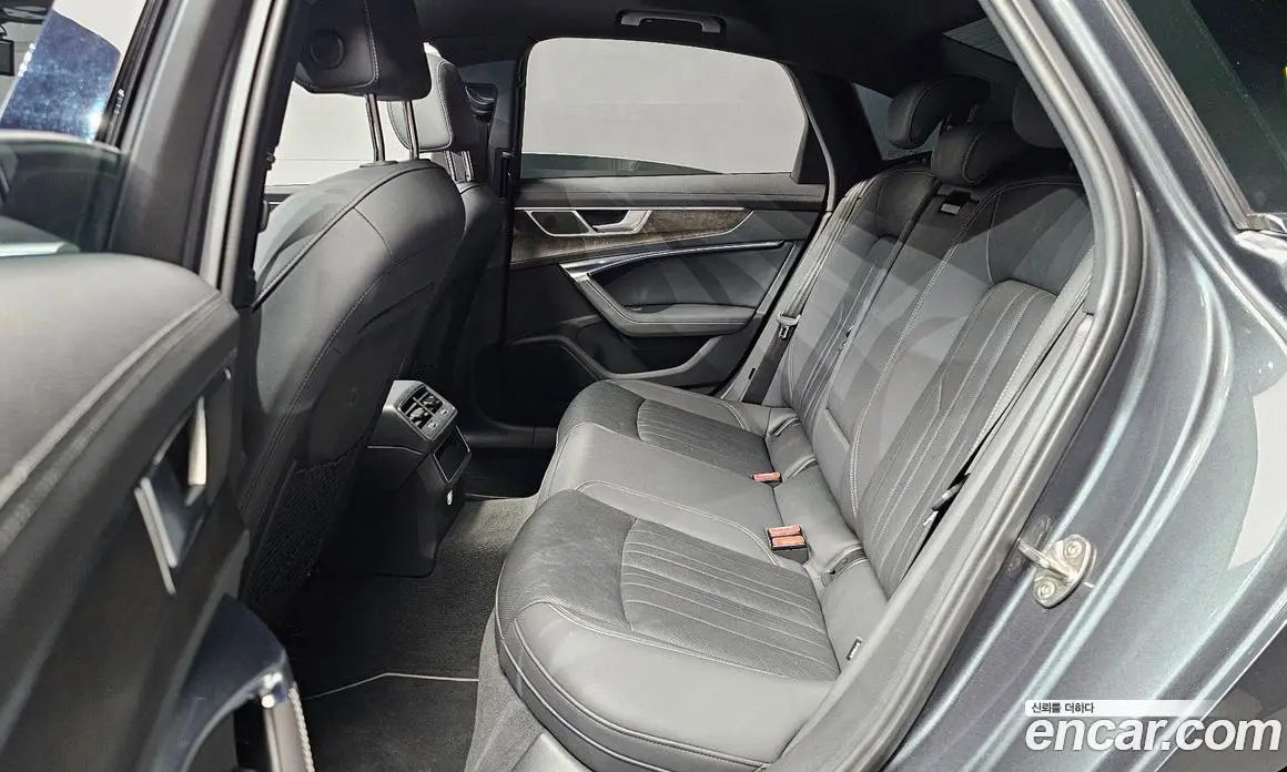 Audi A6 2020 3.0 автомат (гидро), фото 17 Audi A6 2020 3.0 автомат (гидро), фото 17