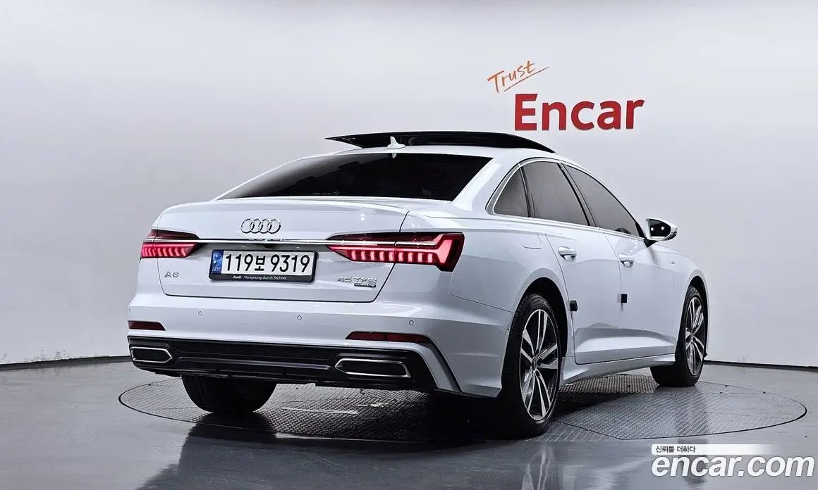 Audi A6 2021 2.0 автомат (гидро), фото 2 Audi A6 2021 2.0 автомат (гидро), фото 2