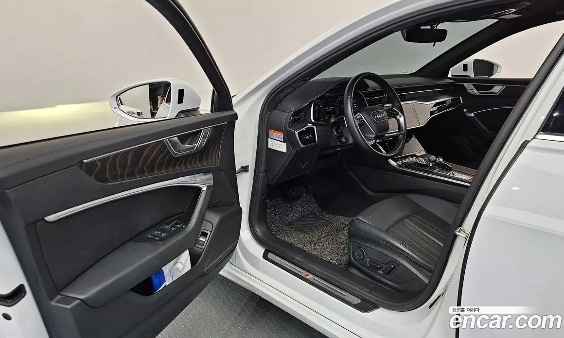 Audi A6 2021 2.0 автомат (гидро), фото 13 Audi A6 2021 2.0 автомат (гидро), фото 13