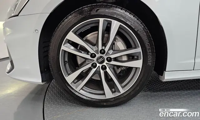 Audi A6 2021 2.0 автомат (гидро), миниатюра 5 Audi A6 2021 2.0 автомат (гидро), миниатюра 5