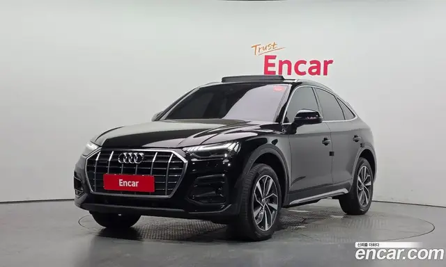 Audi Q5, 2023, 25 700 км
