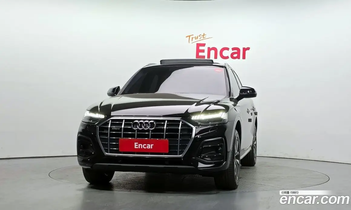 Audi Q5 2023 2.0 автомат (гидро), фото 3