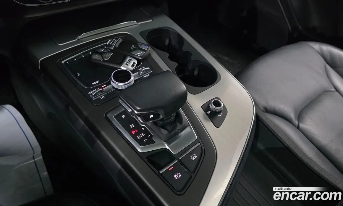 Audi Q7 2019 2.0 автомат (гидро), фото 12