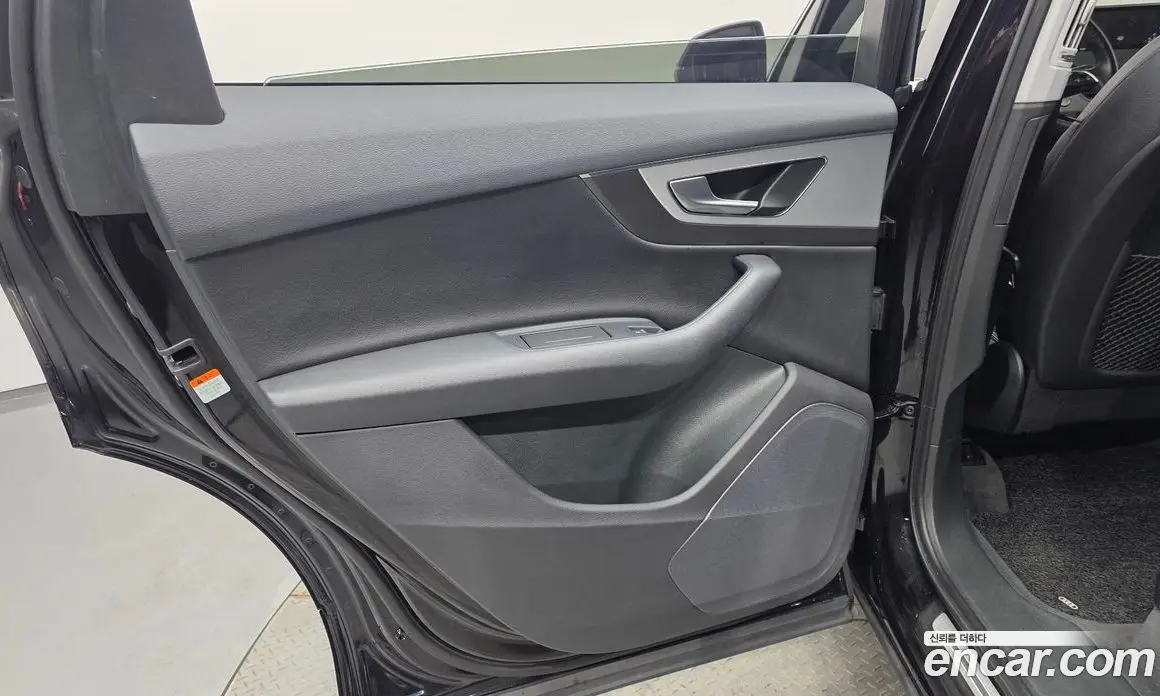 Audi Q7 2019 2.0 автомат (гидро), фото 15