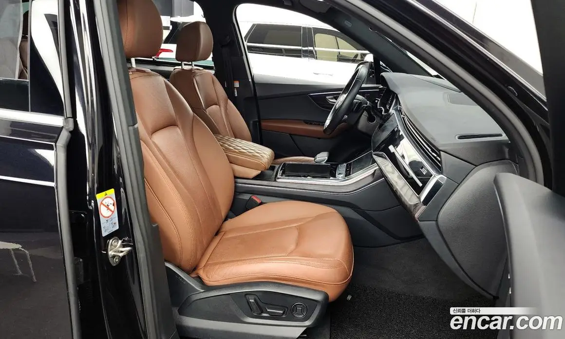 Audi Q7 2021 3.0 автомат (гидро), фото 11