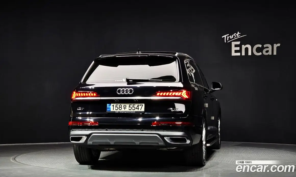 Audi Q7 2021 3.0 автомат (гидро), фото 4