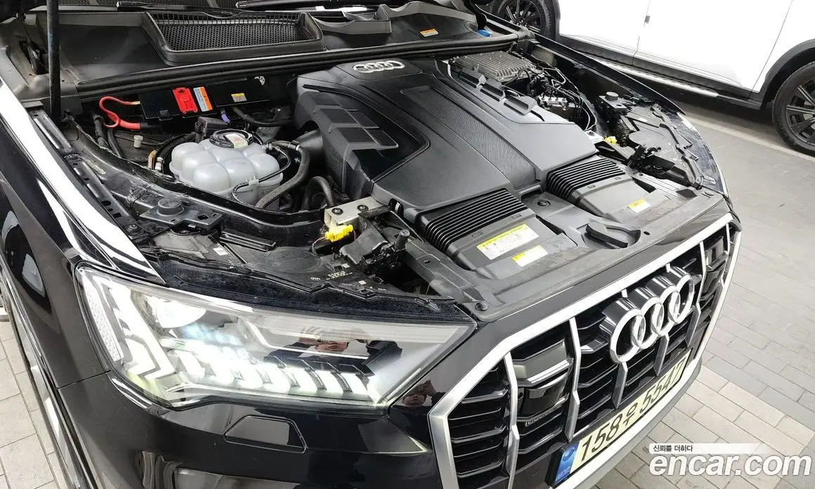 Audi Q7 2021 3.0 автомат (гидро), фото 6