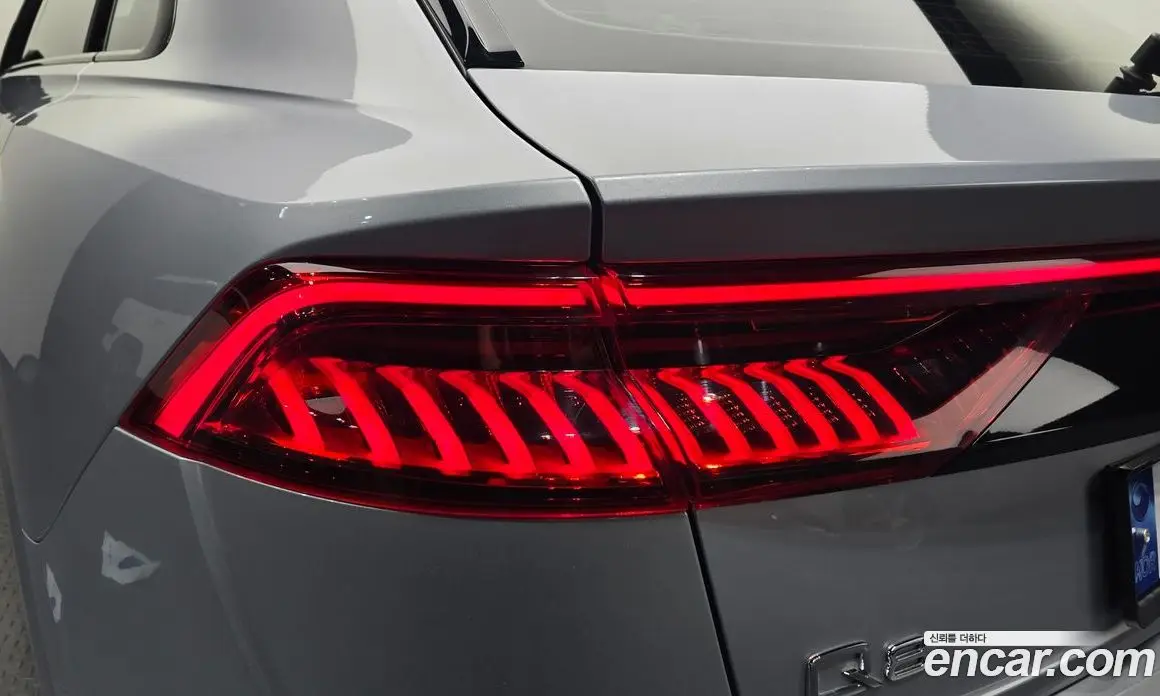 Audi Q8 2021 3.0 автомат (гидро), фото 8