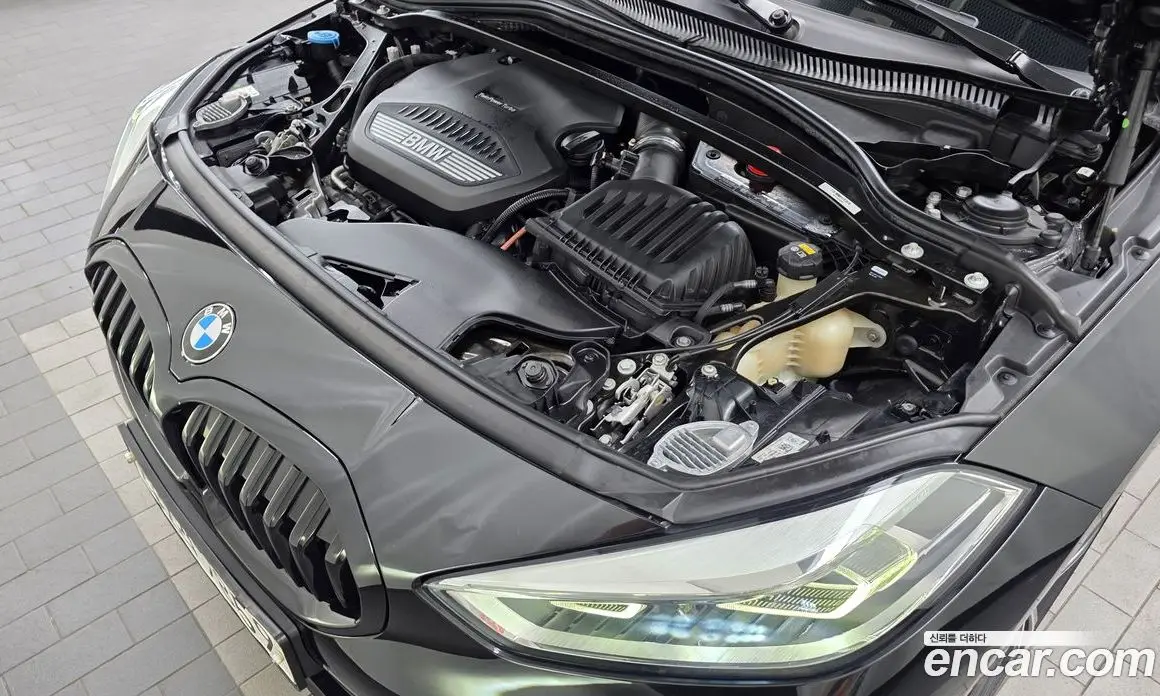 BMW 1 серия 2020 2.0 автомат (гидро), фото 6 BMW 1 серия 2020 2.0 автомат (гидро), фото 6
