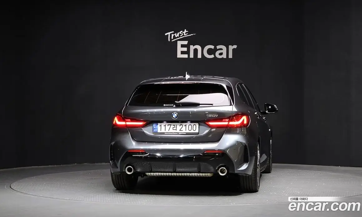 BMW 1 серия 2021 2.0 автомат (гидро), фото 4