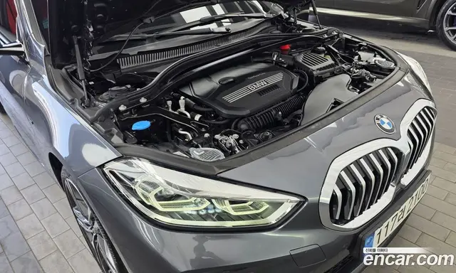 BMW 1 серия 2021 2.0 автомат (гидро), миниатюра 6
