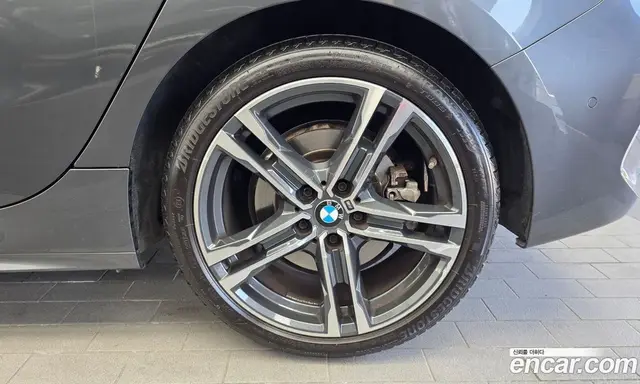 BMW 1 серия 2021 2.0 автомат (гидро), миниатюра 7