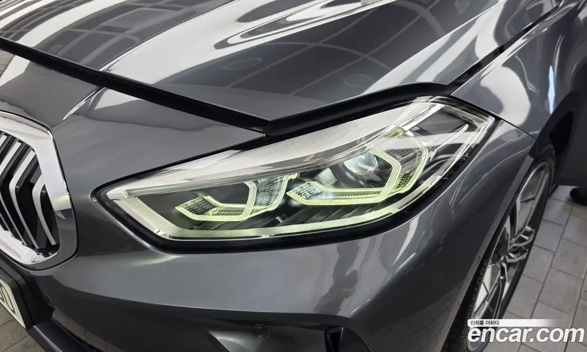 BMW 1 серия 2021 2.0 автомат (гидро), фото 8