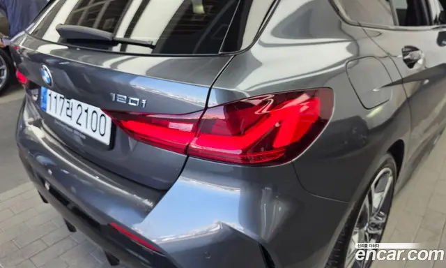 BMW 1 серия 2021 2.0 автомат (гидро), миниатюра 9