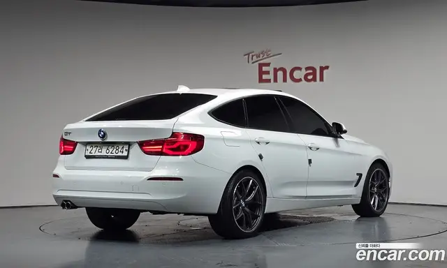 BMW 3 серия, 2018, 86 925 км