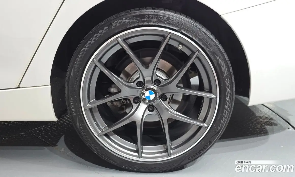 BMW 3 серия 2018 2.0 автомат (гидро), фото 6