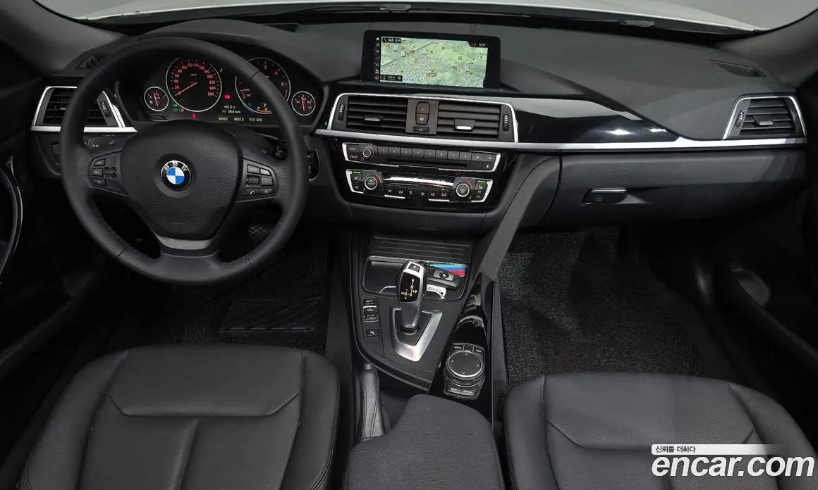 BMW 3 серия 2018 2.0 автомат (гидро), фото 9