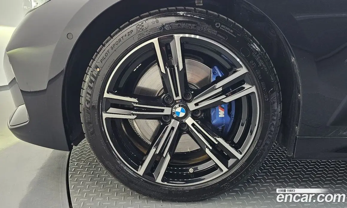 BMW 3 серия 2025 2.0 автомат (гидро), фото 5 BMW 3 серия 2025 2.0 автомат (гидро), фото 5
