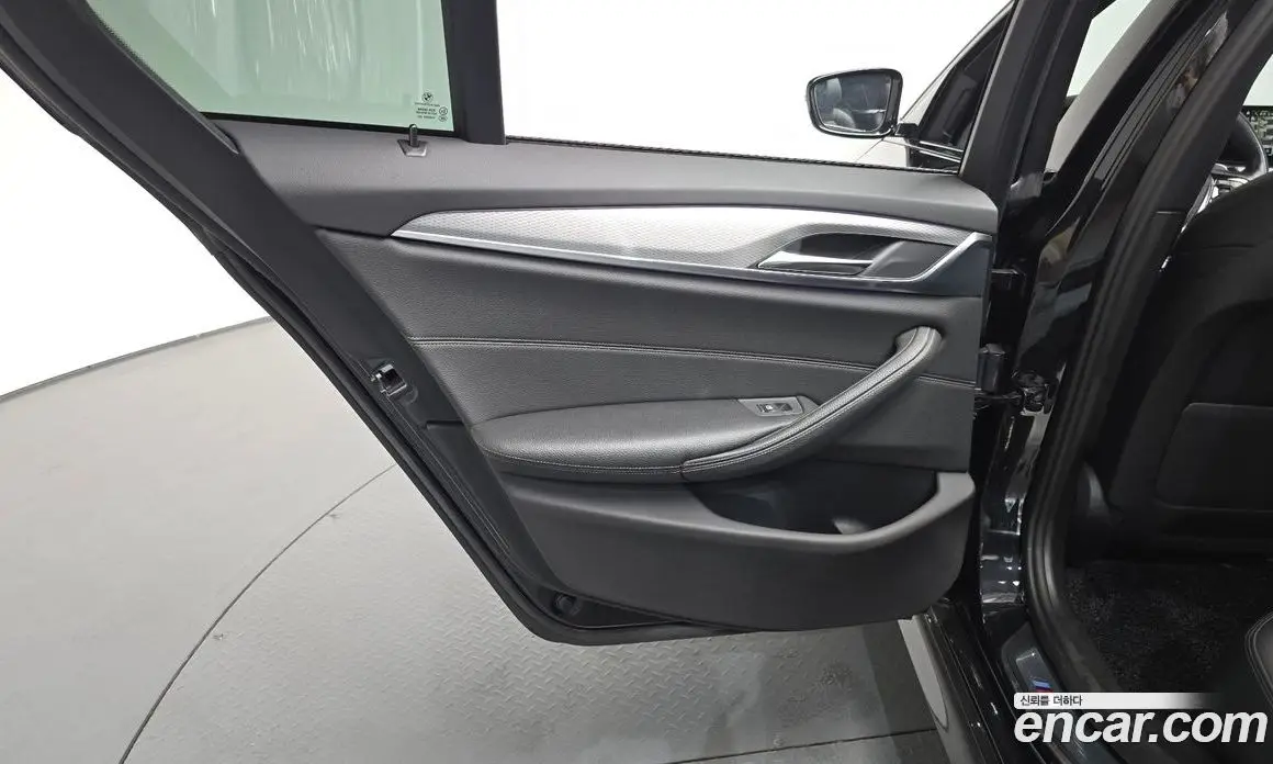 BMW 5 серия 2017 2.0 автомат (гидро), фото 14