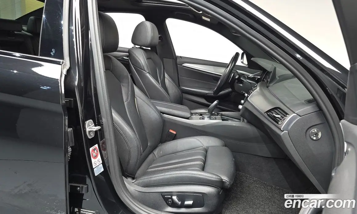 BMW 5 серия 2017 2.0 автомат (гидро), фото 16
