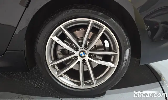 BMW 5 серия 2017 2.0 автомат (гидро), миниатюра 6