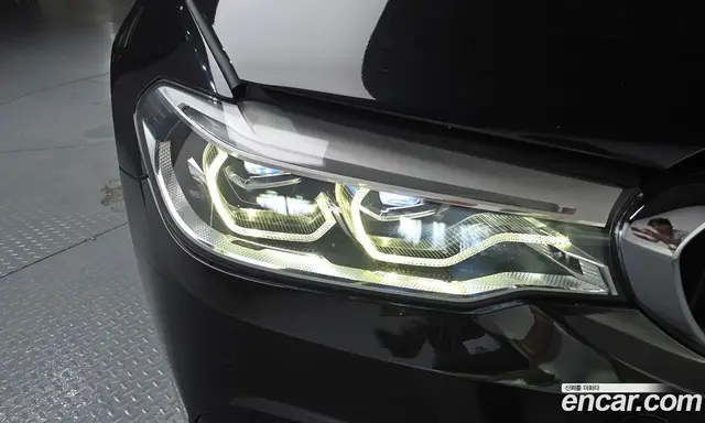 BMW 5 серия 2017 2.0 автомат (гидро), миниатюра 7