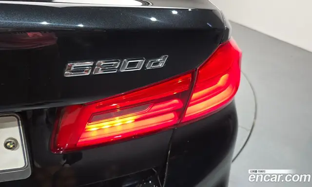 BMW 5 серия 2017 2.0 автомат (гидро), миниатюра 8