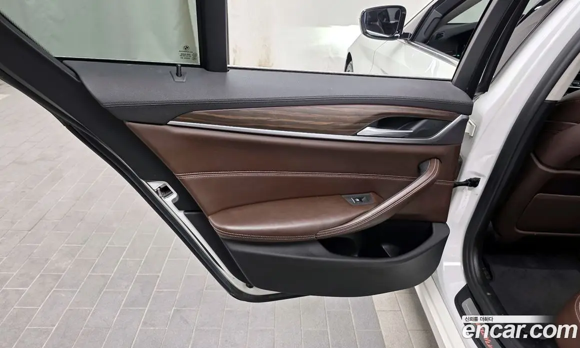 BMW 5 серия 2019 2.0 автомат (гидро), фото 15
