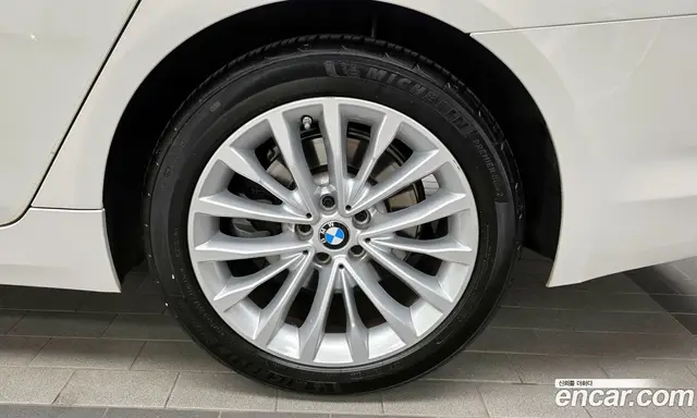BMW 5 серия 2019 2.0 автомат (гидро), миниатюра 7